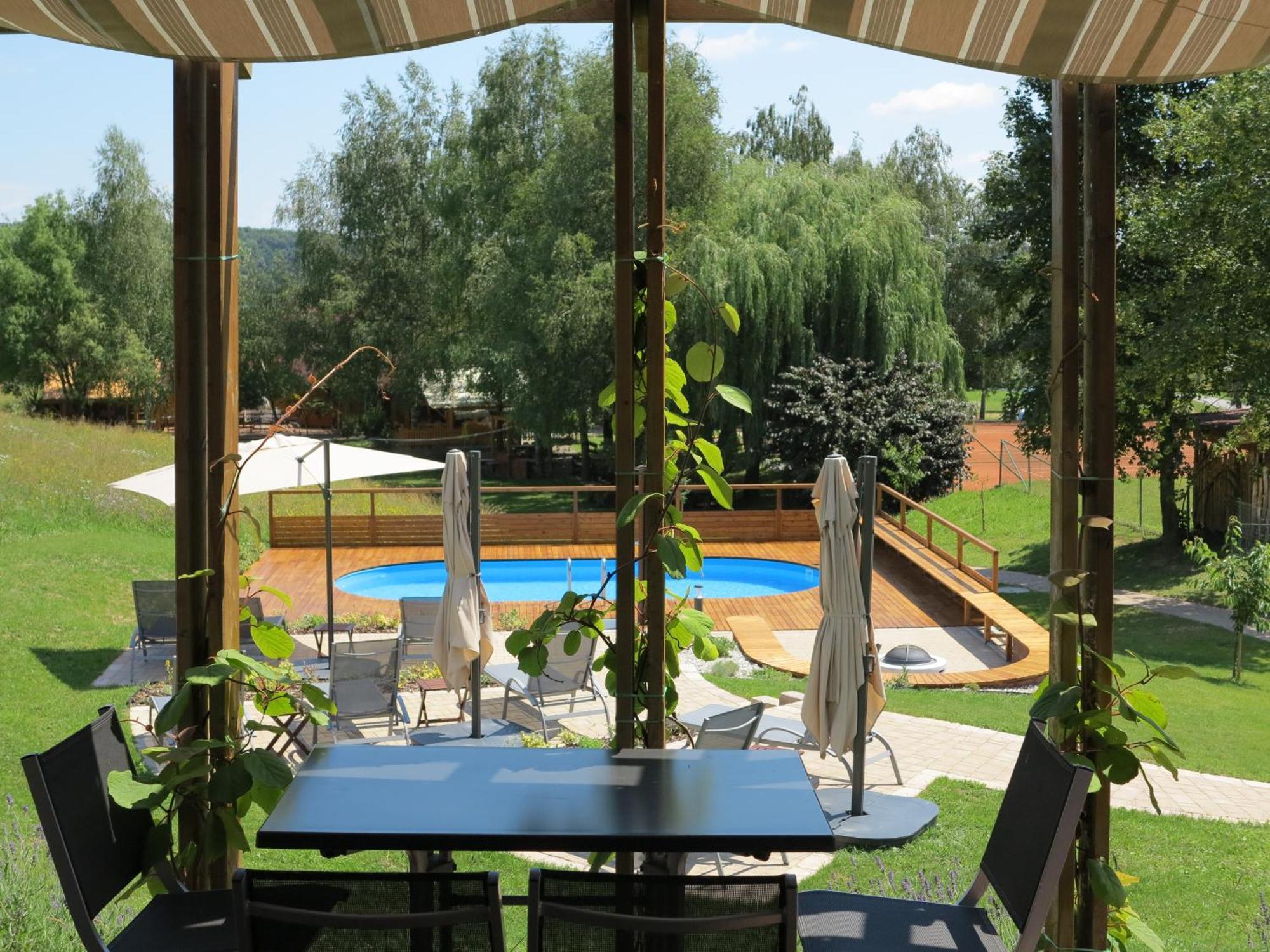 Naturasort Holiday Houses Pesnica pri Mariboru Exterior photo